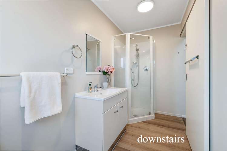 1/5 Witheford Drive Bayview_18