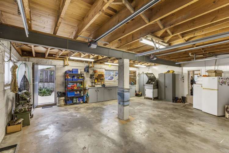 1 Bushlands Place Opaheke_16