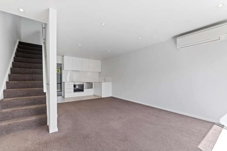 7/20 North Avon Road Richmond_12