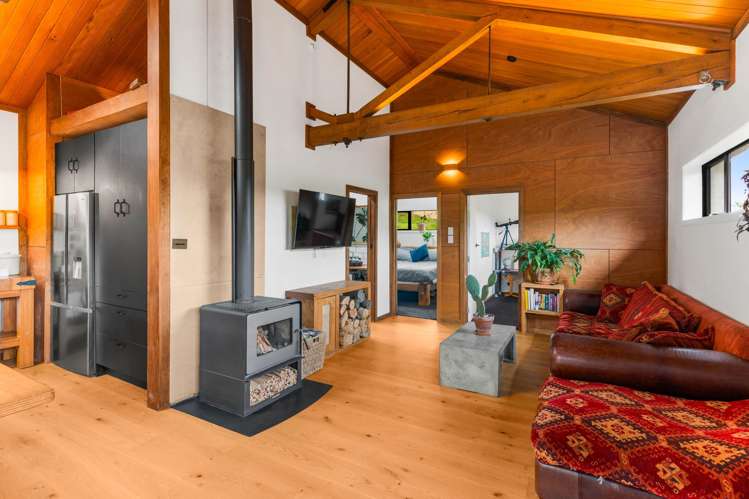 328 Gladstone Road North Wingatui_8