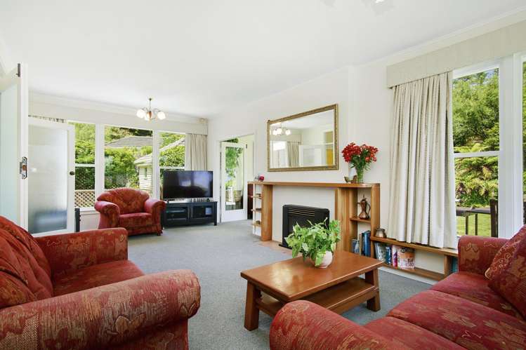 493 Stokes Valley Road Stokes Valley_16