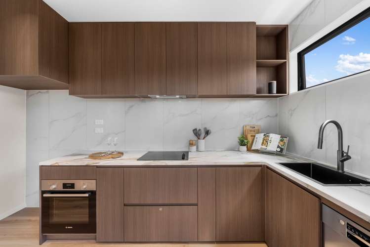 Lot 2-5/65 Smale Street_5