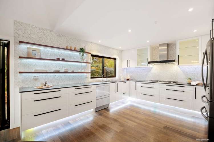 2/24 Ngataringa Road Devonport_2