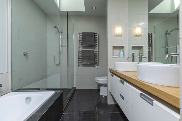 153e Green Road Dairy Flat_11