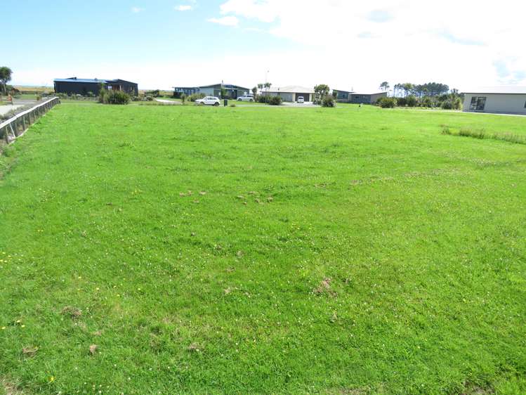 11 Elley Drive Carters Beach_9