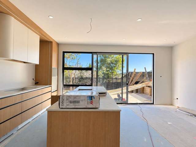 8 Koanga Road Milldale_3