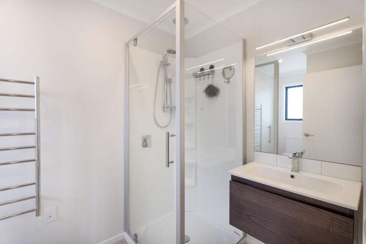 38 Mawai Hakona Drive Wallaceville_18