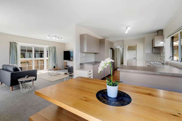 8 Majesty Place Half Moon Bay_15