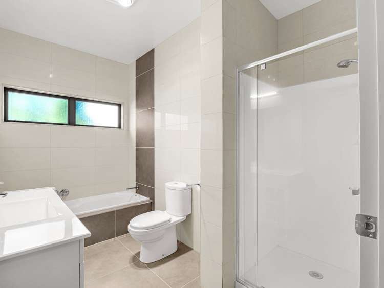 23 Lithgow Drive Otamatea_21
