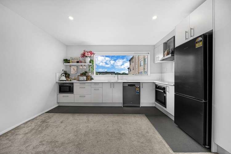 11/11 RAY SMALL DRIVE Papakura_7