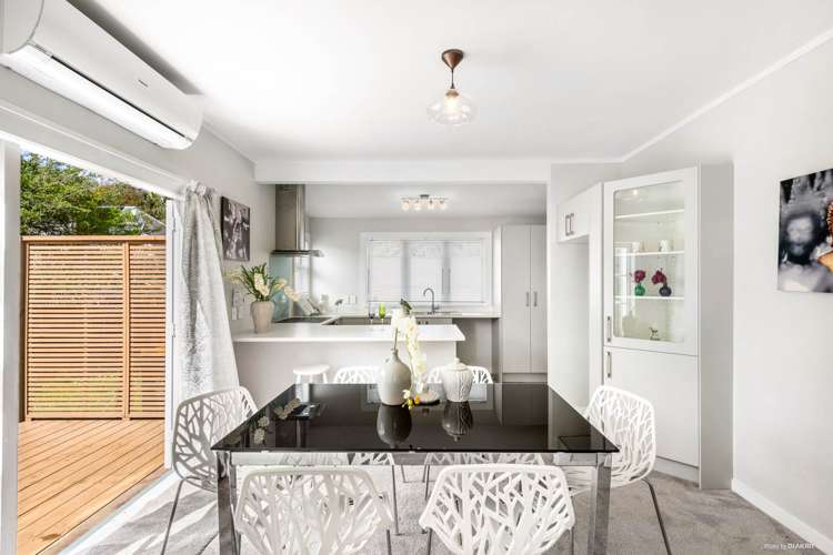 1/12 Halsey Road Manurewa_11