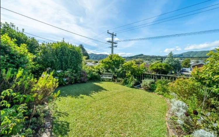121 Wainuiomata Road Wainuiomata_15