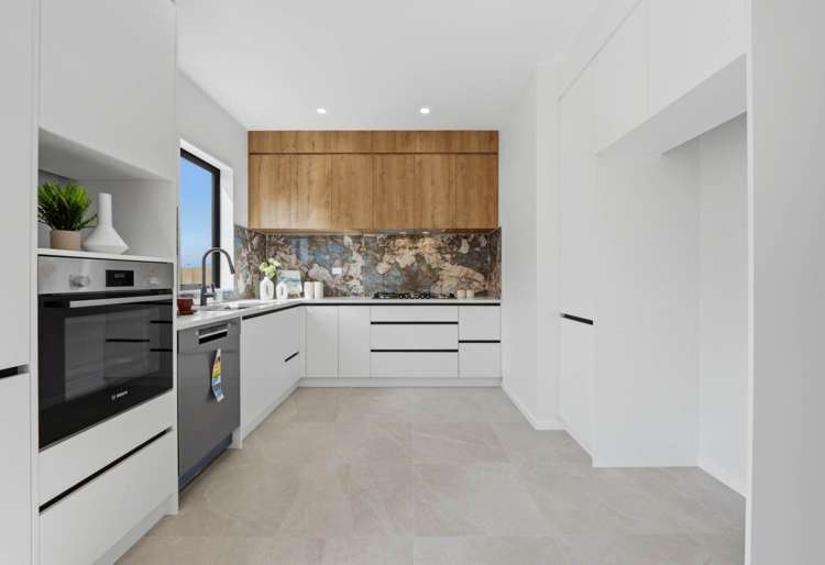 Rathmar Drive Manurewa_6