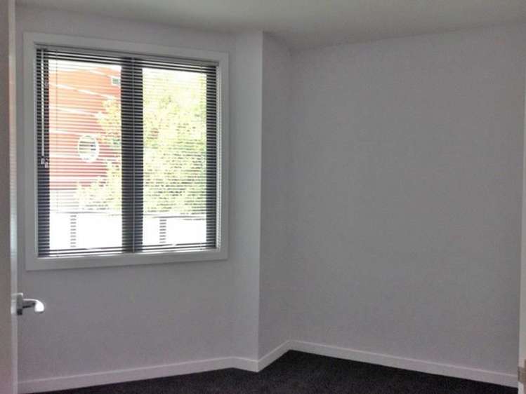 17/8 Basque Road Eden Terrace_10