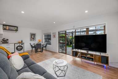 11/151 Selwyn Street_1