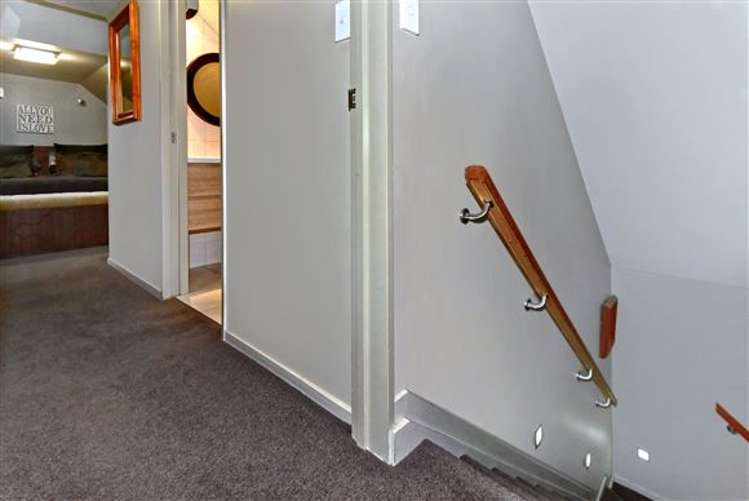 220 Kennedys Bush Road Kennedys Bush_10