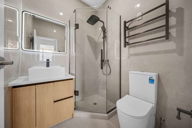 8 Gemstone Park Road Rosehill_16