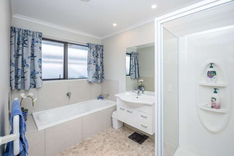 417 Parklands Road Rotoorangi_13