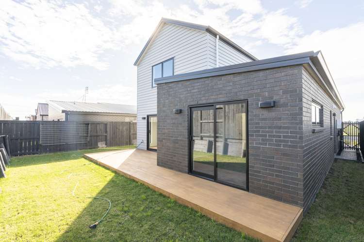 31 Earp Crescent Chartwell_23