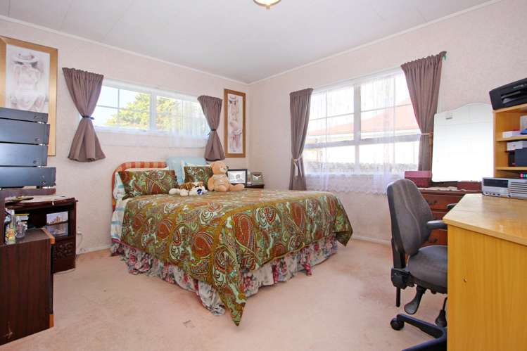 223 Mahia Road Wattle Downs_6