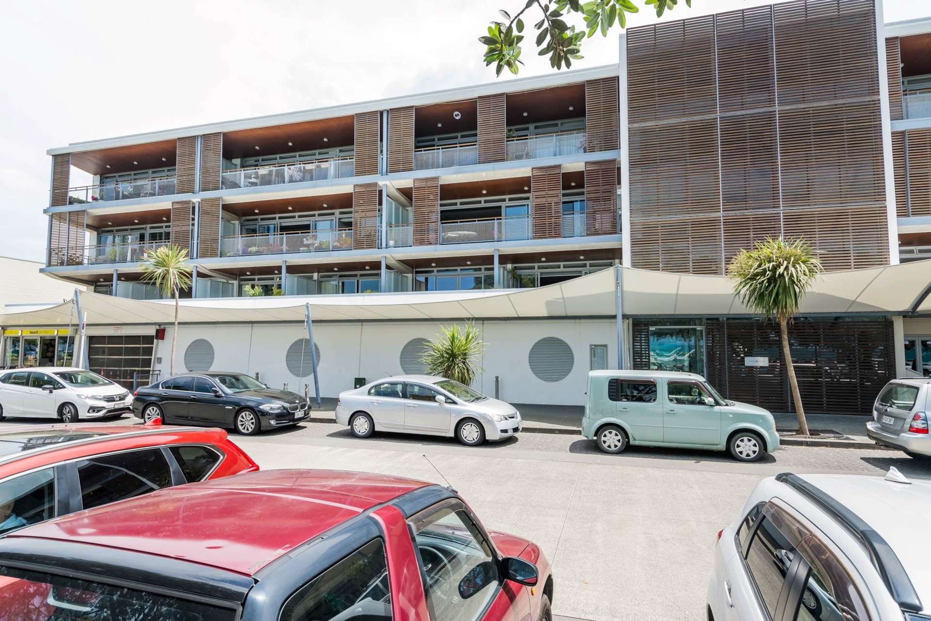23/6 Beach Front Lane Browns Bay_0