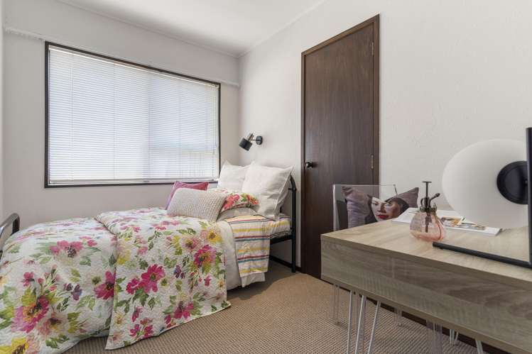 34 Vivian Wilson Drive Eastern Beach_16