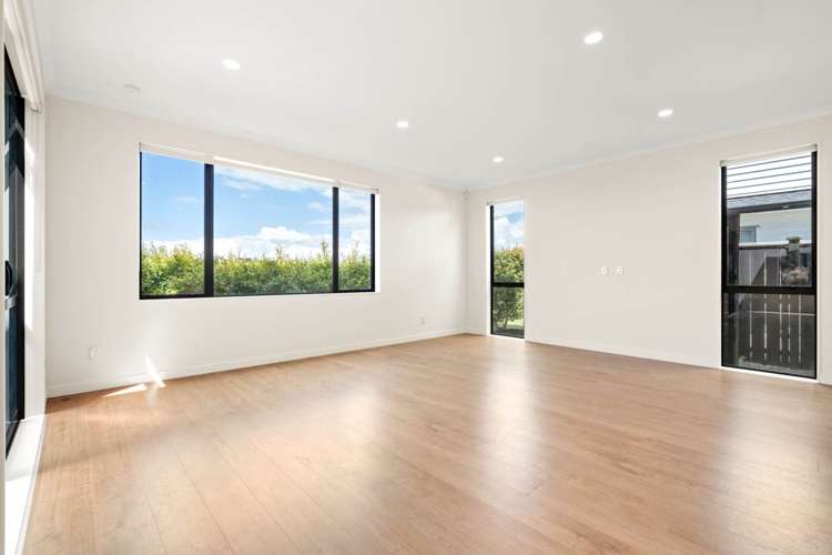 8 Shelby Place Long Bay_10