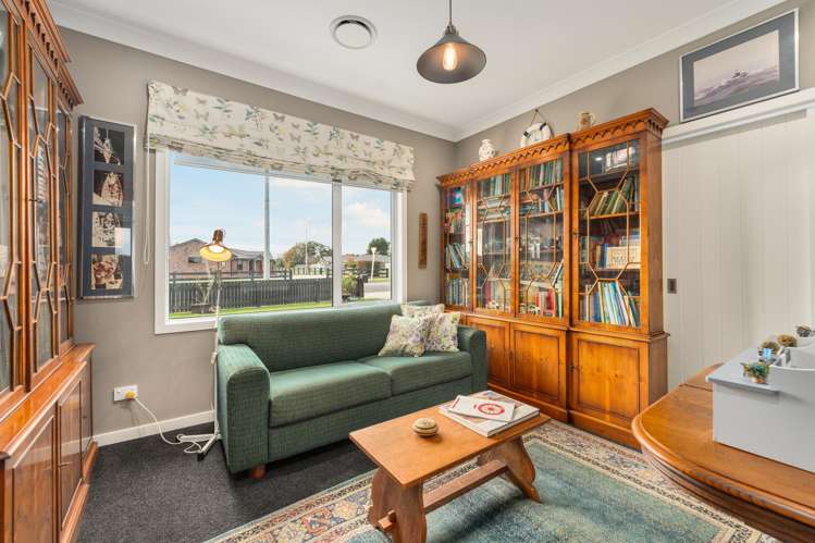 41 Port Street East Feilding_19