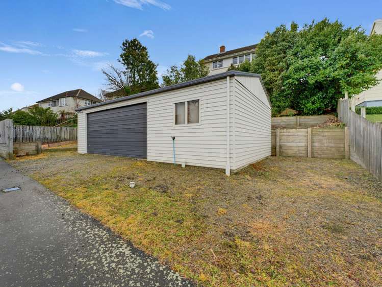 77 Andrew Street Marchwiel_2
