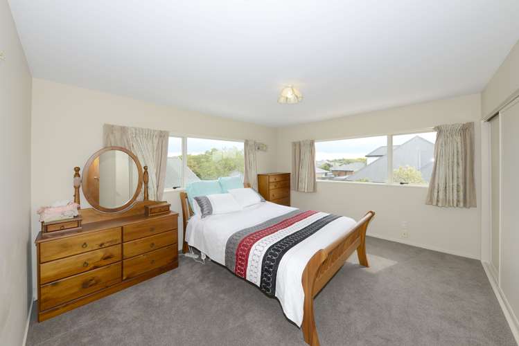 1 Travis Country Drive Burwood_6