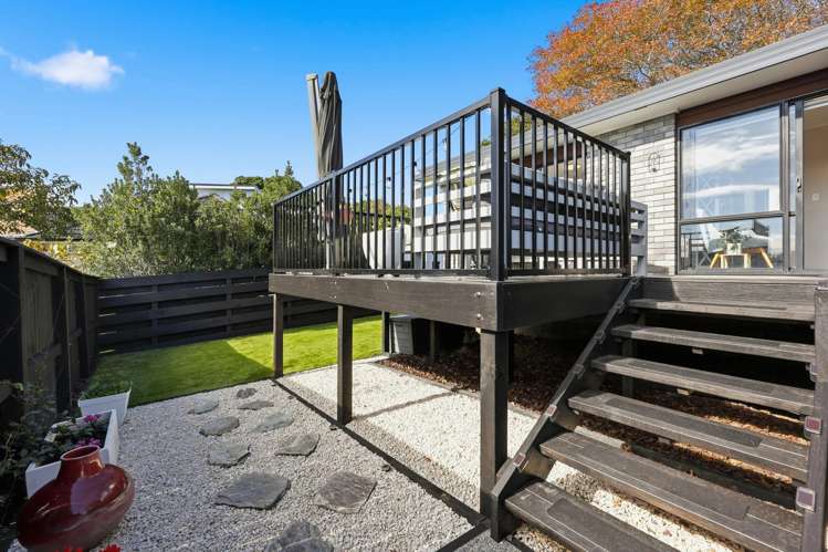 2/102 Sandspit Road Shelly Park_21