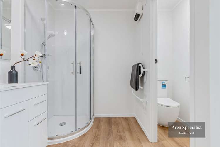 3/7 Cezanne Place New Lynn_15