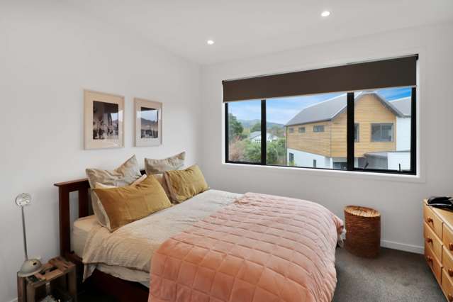 7 Glen Evans Crescent 1270_4