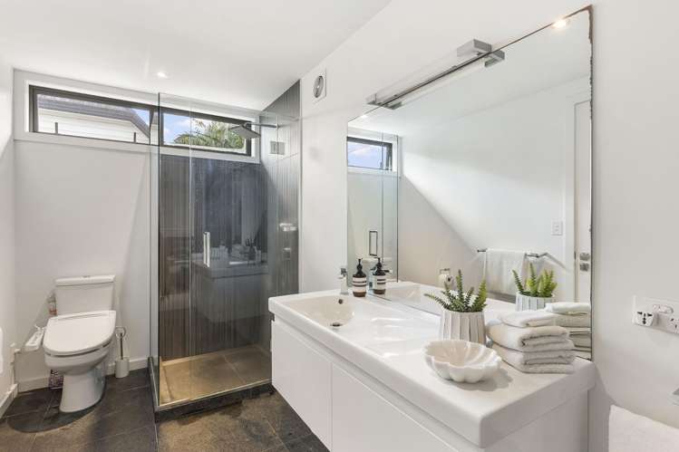 117B St Stephens Avenue Parnell_15