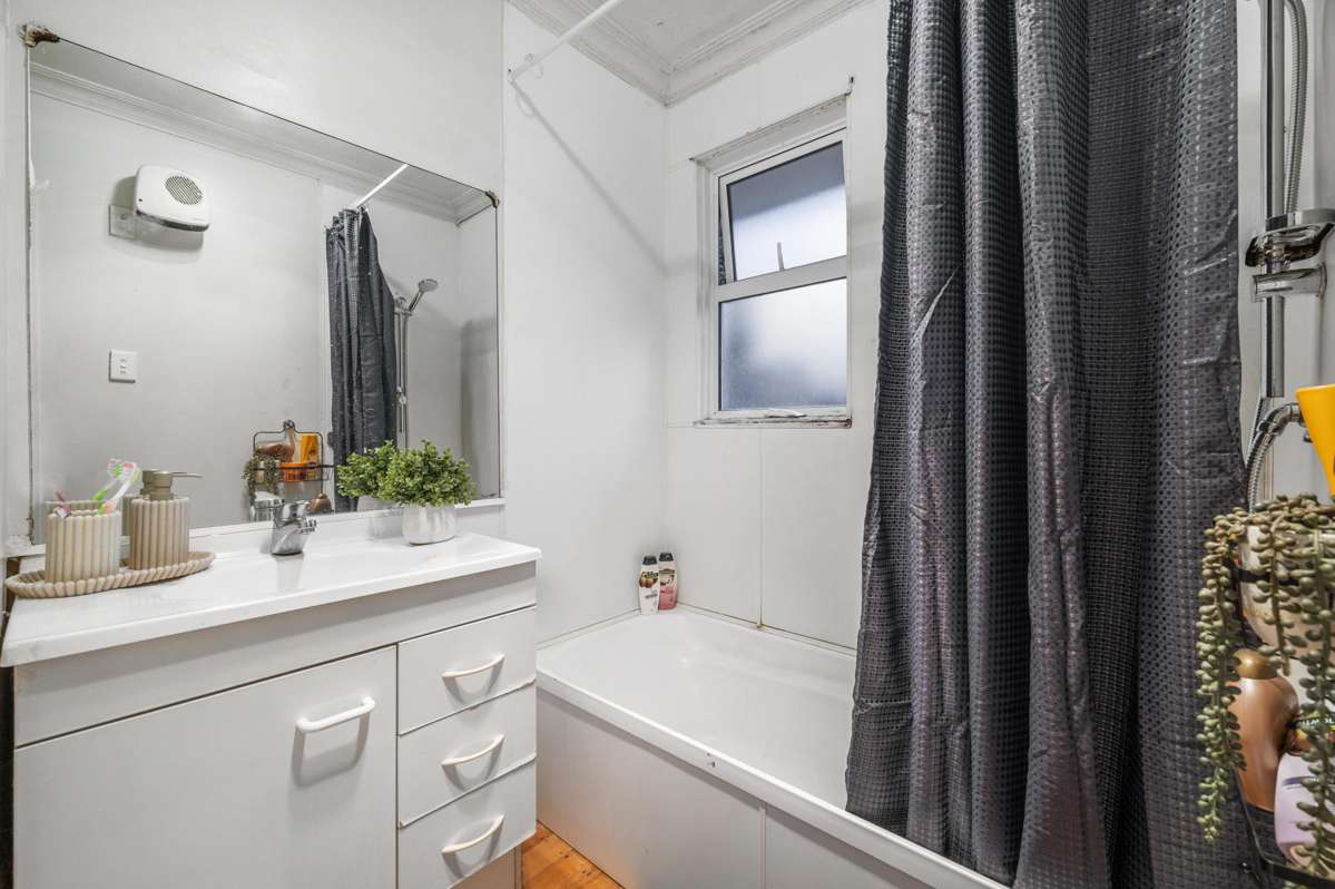23 Robinson Avenue_3