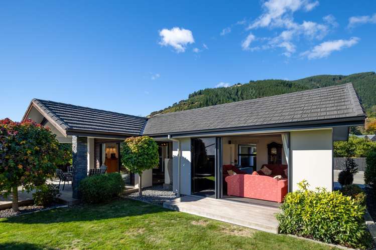 31 Sanctuary Drive Stoke_16