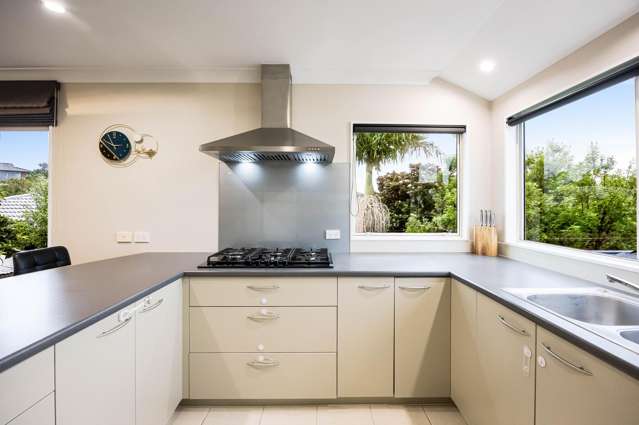 30 Roberta Crescent Orewa_3