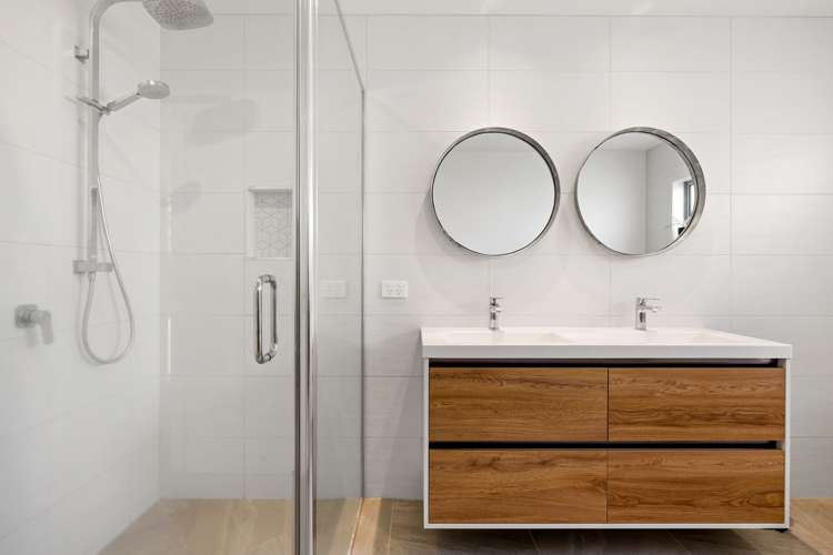 1 Alan Livingston Drive Cambridge_19