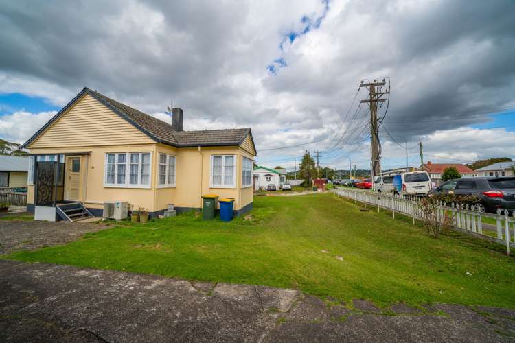 2 Fruitvale Road New Lynn_6