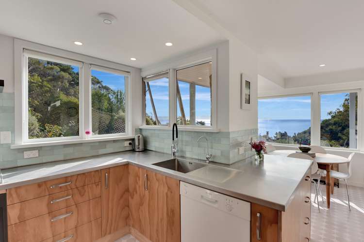 20 Airlie Street Glenduan_6