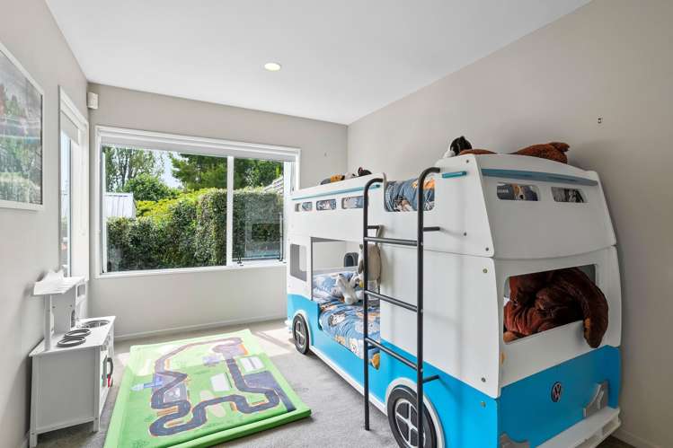 8/17 Chatfield Place Remuera_12