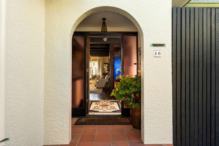 16 Hinewa Road Otumoetai_5