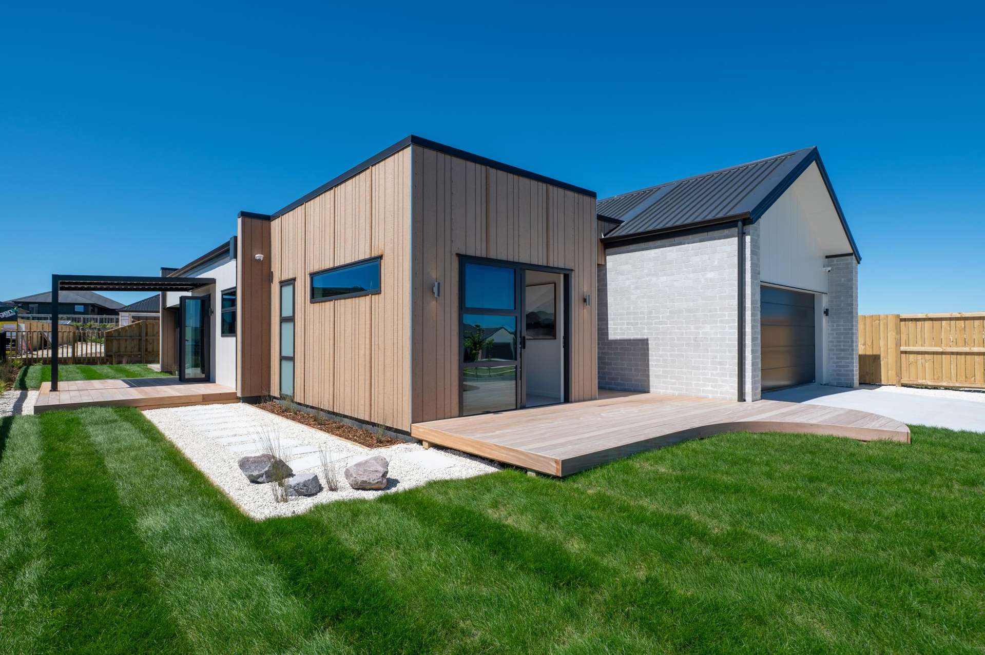 44 Makomako Crescent Wharewaka_0