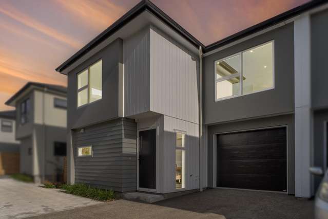 Stylish, Sleek, and Ready to Move In