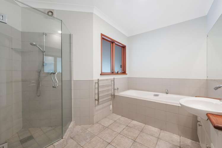 247 Broomfields Road Whitford_14