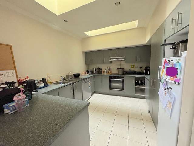 20 McMahon Drive Aidanfield_2