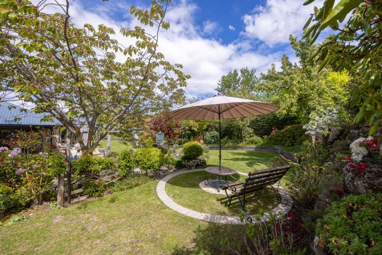 3 Mary Lane Lake Hawea_17