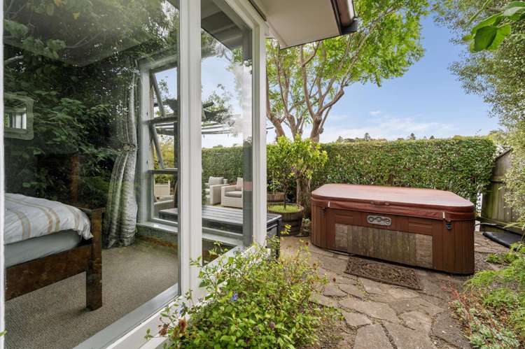 15a Enfield Road Hospital Hill_10