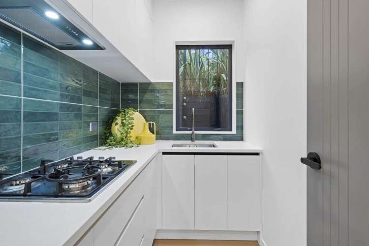 62 Rongoa Maori Way Pukekohe_8
