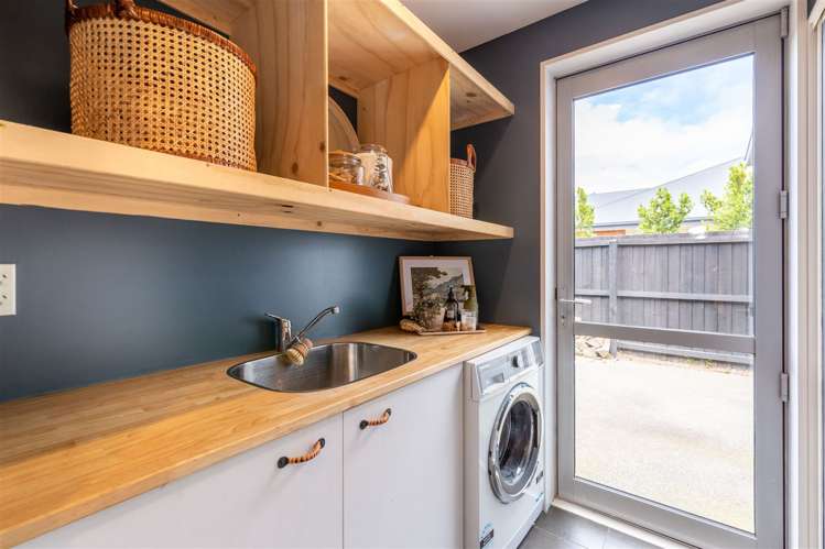 14 Riverwood Boulevard Redwood_22